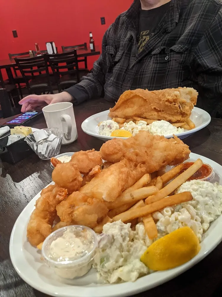 Fish Fry & Fried Seafood Platter